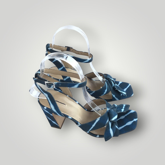 Ann Taylor Womens Sz 6.5M Blue Ankle Strappy Tie Die Bow Chunky Heels Y2K Retro - Picture 1 of 7